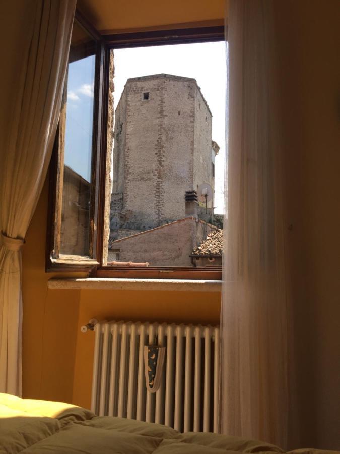 Stanza Privata In Attico Con Terrazza - Lakeholiday It Castel di Tora Εξωτερικό φωτογραφία